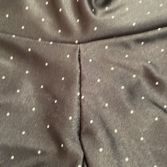 Onzie‎ Black White Dots Cropped Leggings XS - Picture 6 of 7